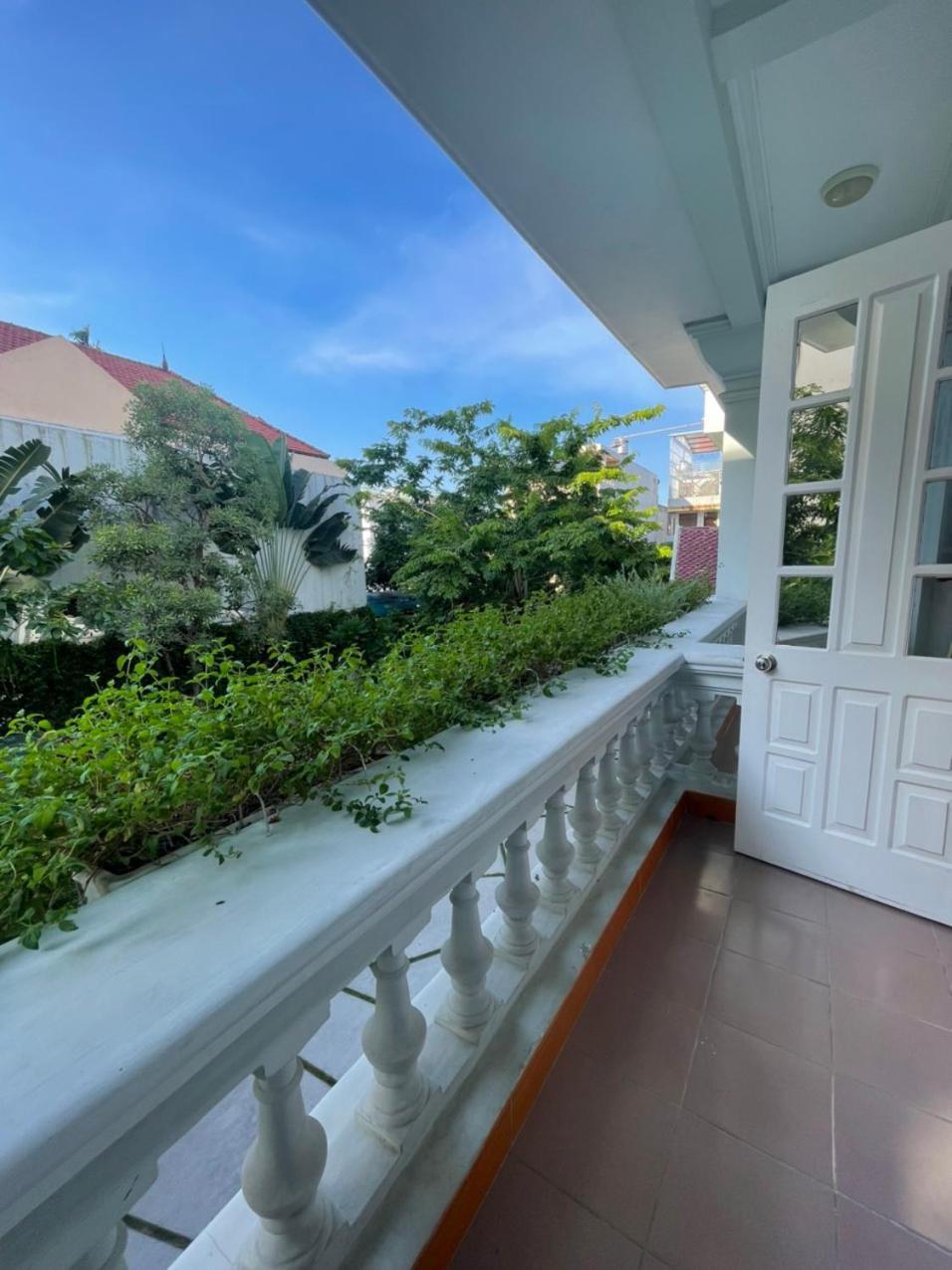 Tuong VI Hotel Haiphong Exterior foto